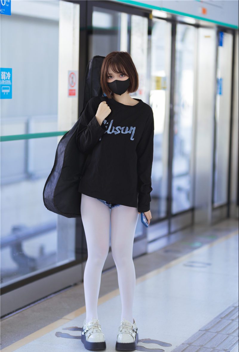 洛桑w伊梓 写真合集[19套][持续更新]