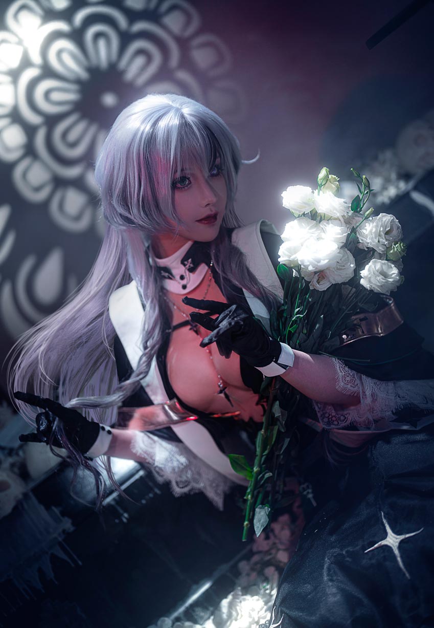 露兒大魔王 写真资源合集[17套][持续更新]