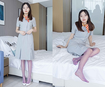 [袜啵啵]205期 小甜豆-白色高跟鞋、紫色油亮丝袜