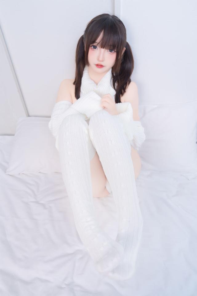 神楽坂真冬-斩男毛衣[75P2V-78.2MB]