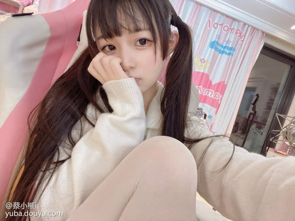 蔡小熊(小野樱) 写真资源合集[11套][持续更新]