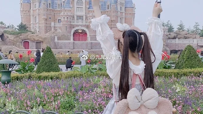 香草少女(九尾狐狸m)全套COS写真合集下载[最全101GB]