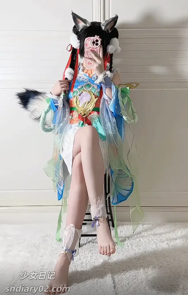 萝卜粥 – 抖音足控Cos写真合集[微密圈资源更新中]