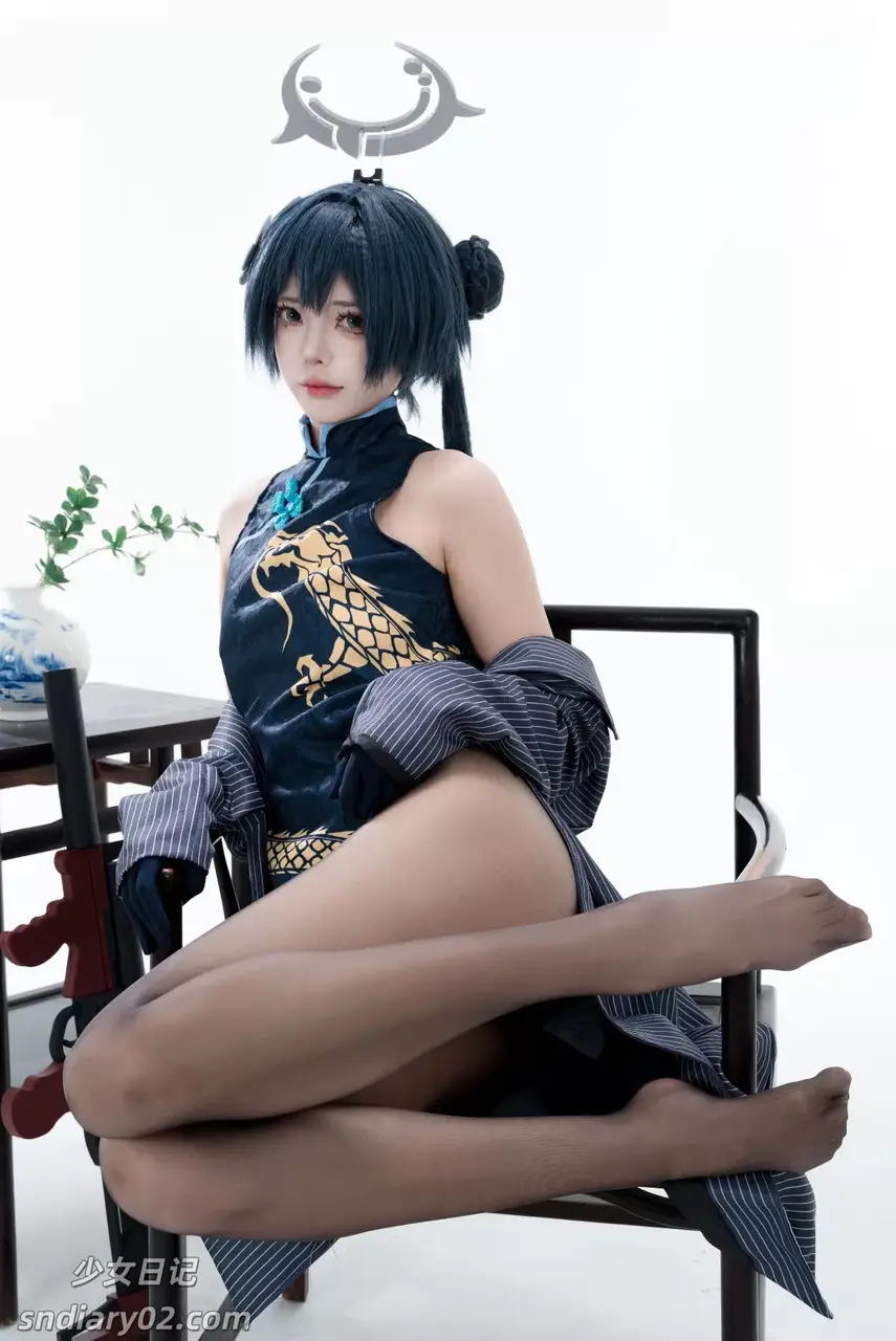 君颜圆又圆 合集资源全套下载[2套写真]