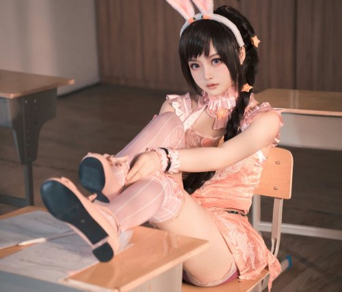 白莉爱吃巧克力 写真合集[44套][持续更新]