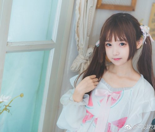 可以吃的小奶糖 – 写真合集[140P 1.22GB]